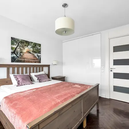 With View Of 23rd Floor شقة *